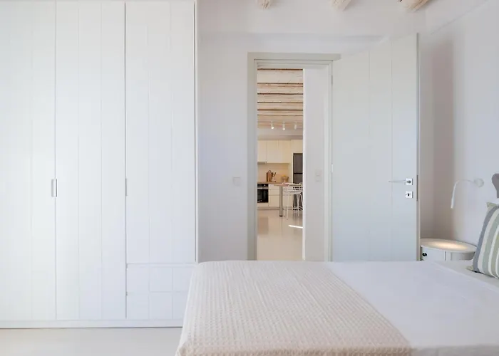 White Cliff Paros * Αμπελάς