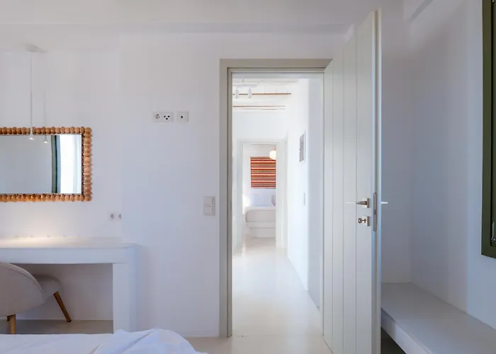 White Cliff Paros Βίλα *