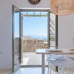 Вилла White Cliff Paros
