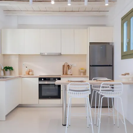 White Cliff Paros Villa *