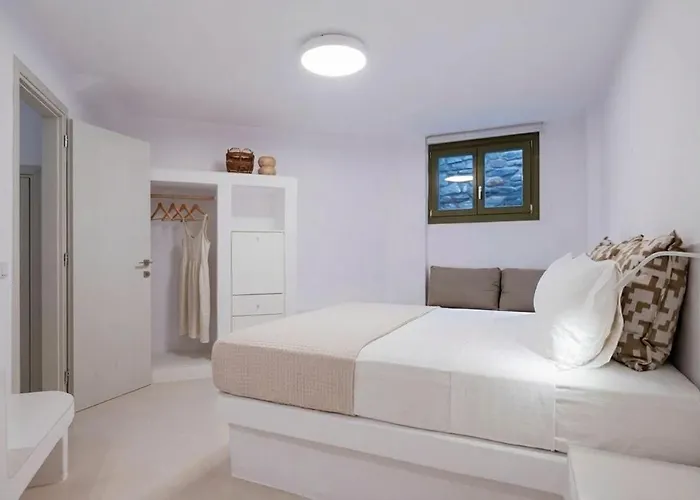 White Cliff Paros Villa Ambelas